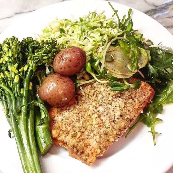 Air Fryer Almond Crusted Salmon